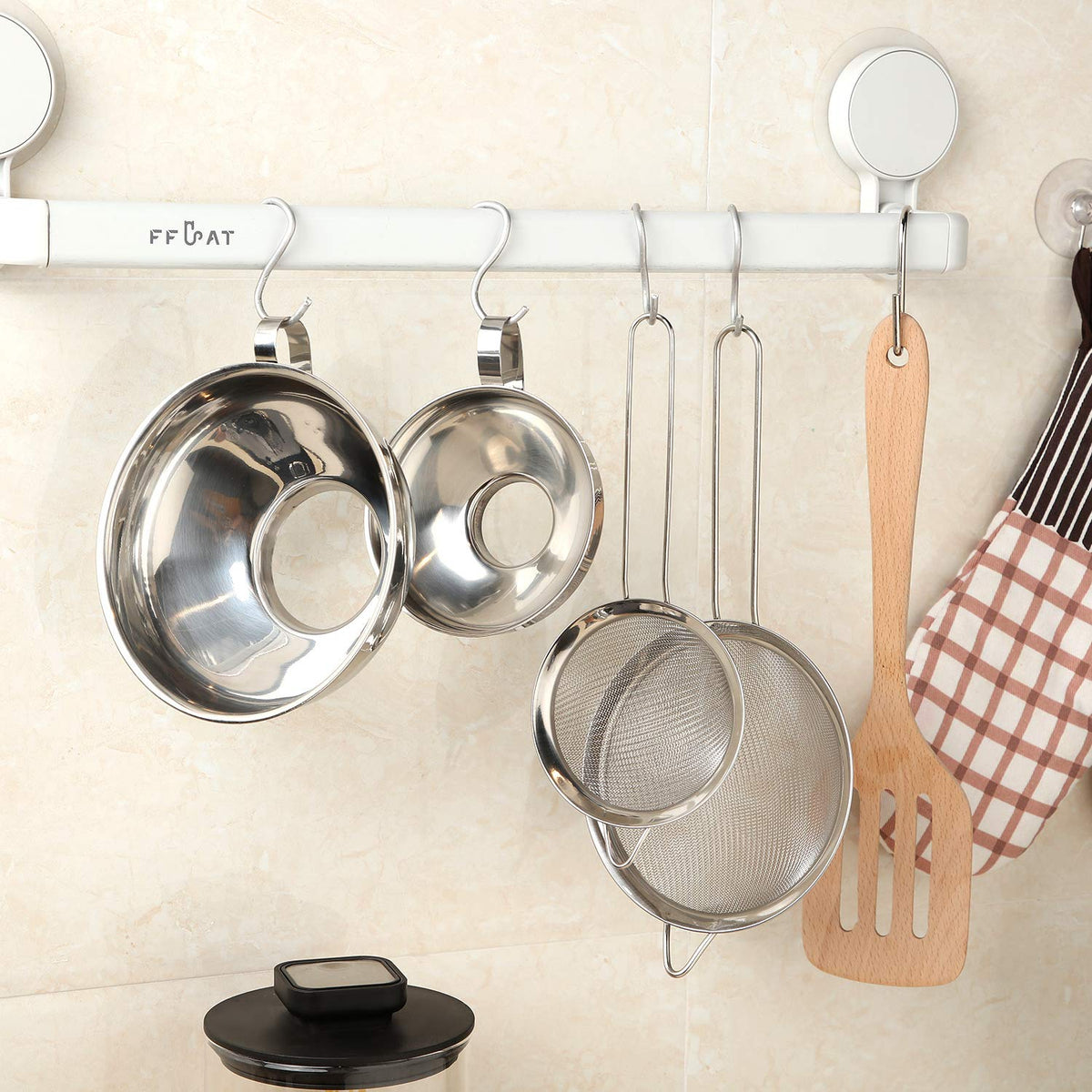 Boao 4 Pieces Stainless Steel Funnels with Fine Mesh Strainer, Household Kitchen Canning Funnels with Stainless Steel Colander