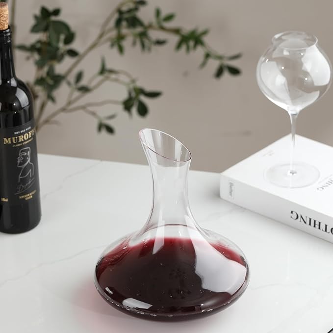 Wlasss Wine Decanter, 1100ml /37.2oz Red Wine Decanter, Hand Blown Lead-Free Crystal Wine Carafe, Small Decanter for White and Red Wine, Elegant Design Easy Pour, Wine Gifts for Christmas