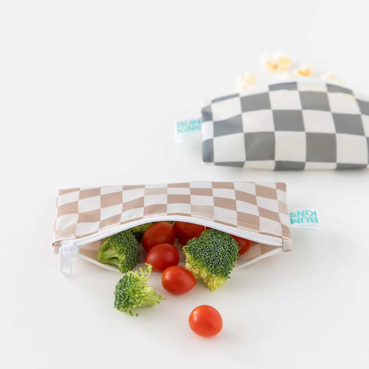 Bumkins -Cloth Snack & Sandwich Bags -For Storage, Travel, Food Prep, Lunch -Reusable, Water Resistant, Washable, Dishwasher Safe -Snack Bags for Kids -Zipper Closure -Beige Check & Palm Trees -4 Pack