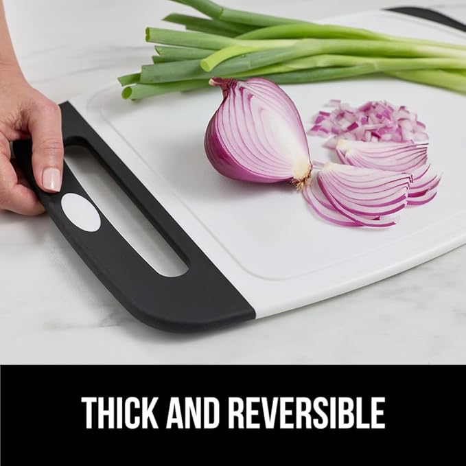 GORILLA GRIP BPA-Free Reversible Kitchen Cutting Board Set of 3, US Designed, Nonporous, Juice Grooves Catch Liquid, Slip Resistant Border, Durable Food Chopping Boards, Holiday Prep Essentials, Black
