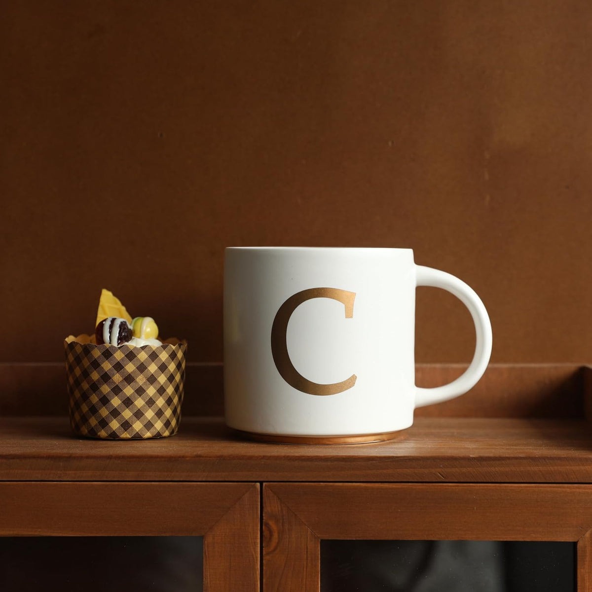 COLLECTIVE HOME - Monogram Ceramic Mugs, 15 oz Golden Initial Coffee Cups, Elegant Alphabet Tea Mugs, Elegant Personalized Mug with Gift Box, Unique Mug with Double Side Capital Letter (C)