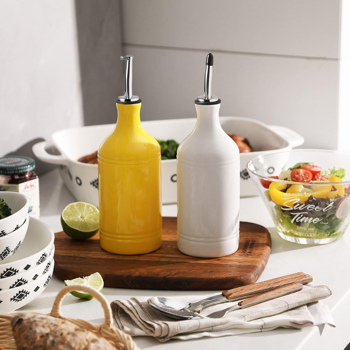 Sweejar Ceramic Olive Oil Dispenser Bottle, Opaque Oil Cruet Protects Oil, Suitable for Storage, Pack of 1, 15.5 Fl Oz (Yellow)