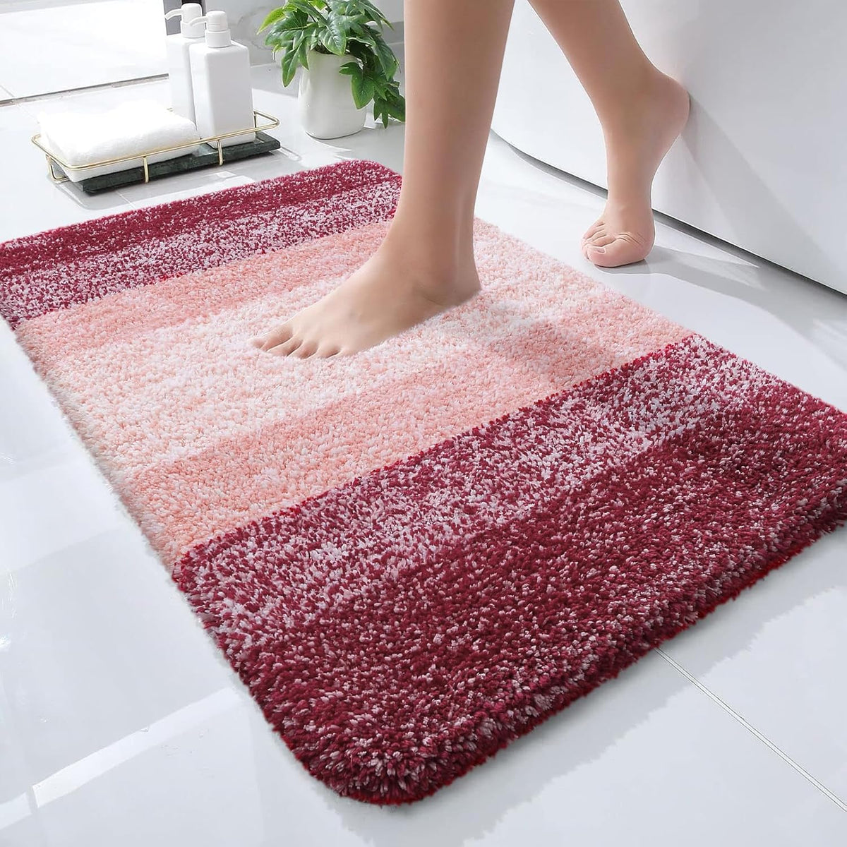 OLANLY Bathroom Rugs Mat 24x16, Extra Soft Absorbent Microfiber Bath Rugs, Rubber Backing, Quick Dry, Machine Washable Bath Mats for Bathroom Floor, Tub and Shower, Home Decor Accessories, Red